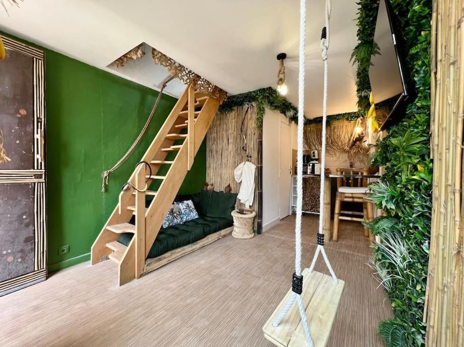 Nuit Dans La Jungle - Love Room Souppes-sur-Loing ภายนอก รูปภาพ